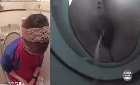 Chinese girl caught pooping