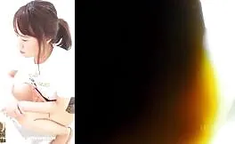 Spying on a beautiful babe shitting