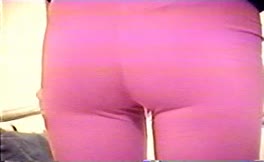 Huge turd in pink leggings